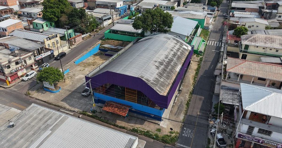 Quadra do Lírio do Vale passa por intervenções em toda a estrutura antes da pintura do piso