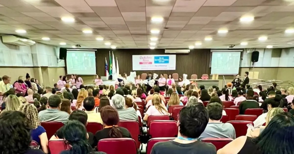 Câmara de Manaus reúne atendimentos de saúde, autocuidado e homenagem a servidores