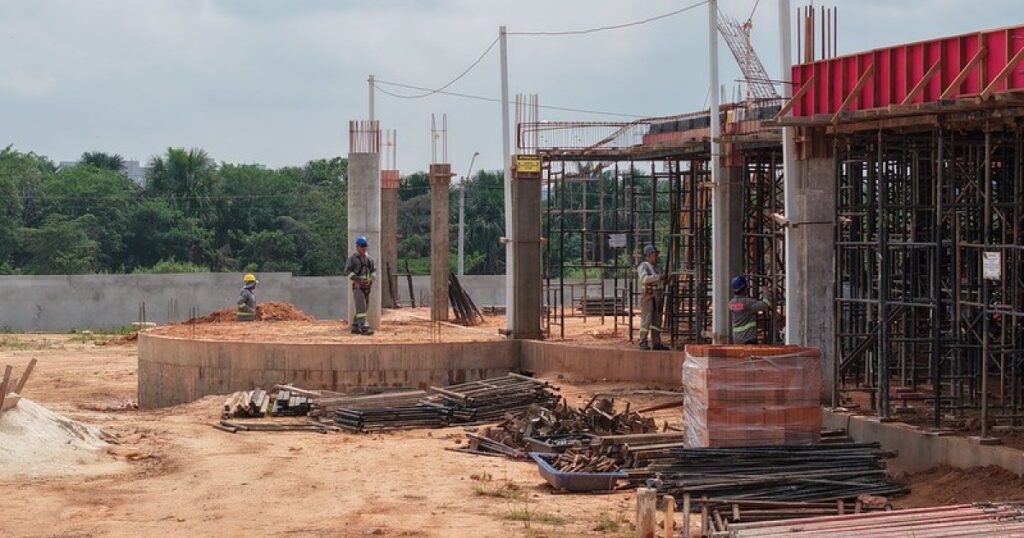 Estrutura externa integra nova fase da Fundação Municipal TEA em Manaus